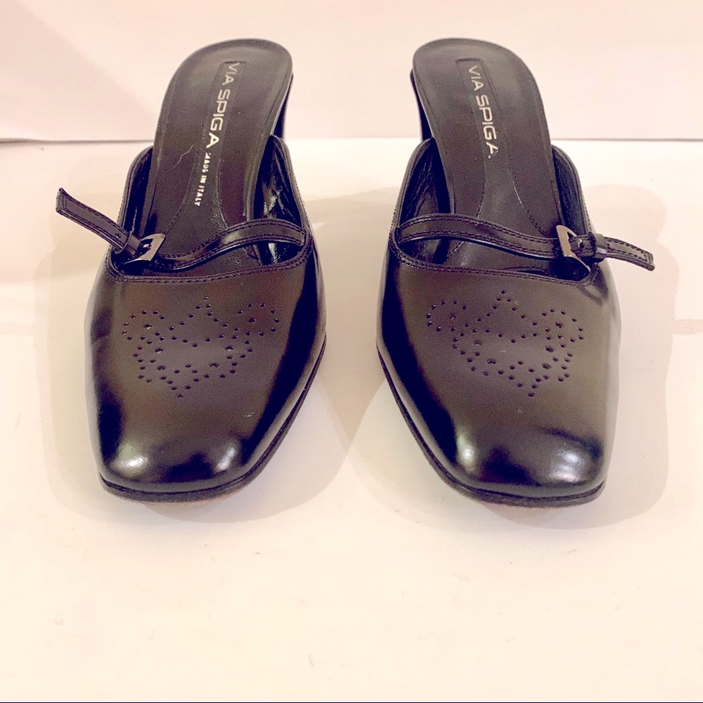 VIA SPIGA: BLACK PLATFORM HEELS, SIZE 8.5M